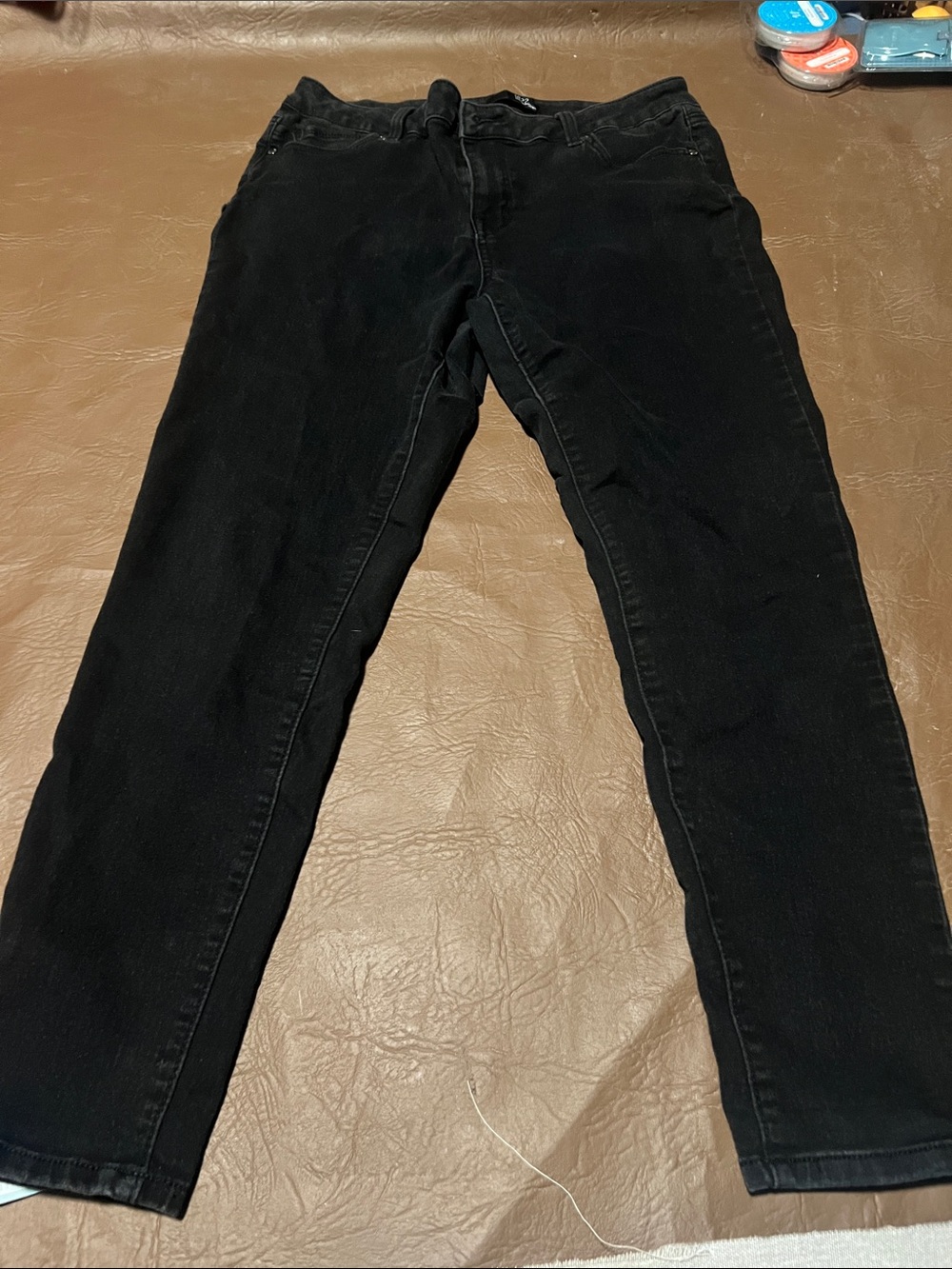 Womens Black Straight-Leg Jeans